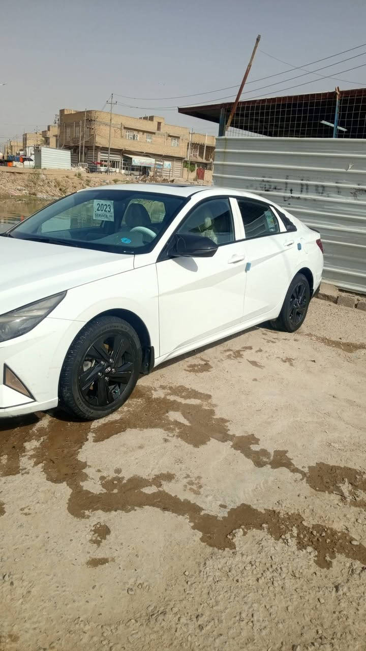 النتره 23 خليجي كفاله عامه عده شبر باب السائق صبغ ولبقي كفاله عامه سياره ستقطاع مباشر رعيه يمي وكاله عامه محرك 1600 مكان السياره ناصريه شطره /*********** /سياره جاهزه منقص برغي  سعر 148 وبيه مجال
