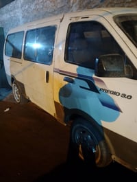 بيجو ١٩٩٦ • گير اكسل • مكفولة ٢٠٢٨