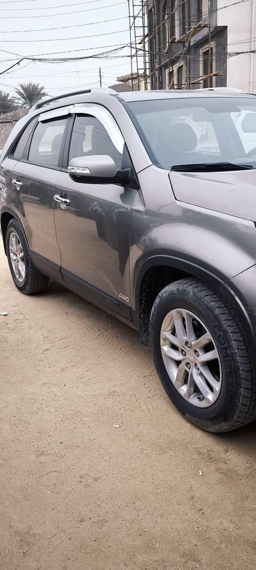 كيا سورنتو 2015 وارد امريكي بيها جاملغ وبنيد صبغ ❤️ اربعه سلندر ❤️رقم دولي بسمي اللون فيلي ❤️السعر 135 المكان كربلاء المقدسة ❤️ الاتصال على الرقم *********** ❤️ ابو حيدر الحسناوي ❤️واتساب موجود
