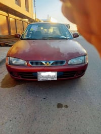 للبيع براتون نظيفه كلش السيارة 2004 بدون قطرات صبغ كير اوتو كير و محرك...