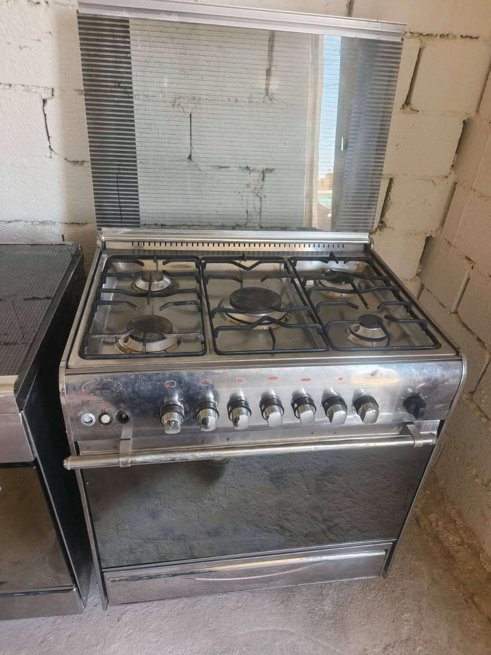 طباخات باله لبيع شرط شغل ناصرية قرب سجن لصلاحي ***********
