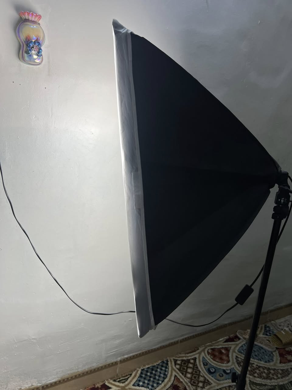 السلام عليكم
سوفت بوكس مستعمل جداً قليل 
3 ألوان مع التحكم بقوة الأضاءة
أبيض 
ثلجي 
شمسي 
قوة الأضاءة 150 واط 
ماخذة جديد بـ65
أبيعة ب45 
غراضة كلها كاملة


**إذا كنت صاحب هذا الإعلان وتريد حذفه لأي سبب، رجاءا أرسل رسالة إلى الدعم الفني**