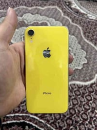ايفون XR  الذاكره 64 بطاريه78 السعر 170 07782036924
