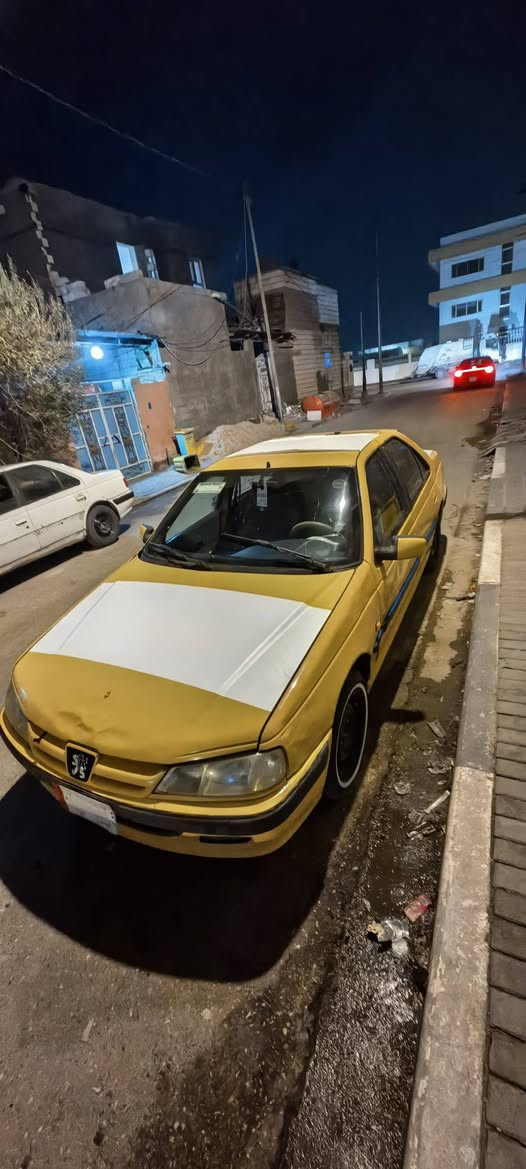 بيجو بارص 2015 مكينه وكير جدد تبريد تخم تاير حداده جديده البدي شوف العين علما ان البدي مكفول من ضربة وتبديل مصفره هيئه وغرامات وسنويه منتهيه تحويل مباشر بيع مستعجل عدنه ضرف مكلف بنشر ***********  سعره 31 ورقه مكاني بلبصرة بلقبلة
