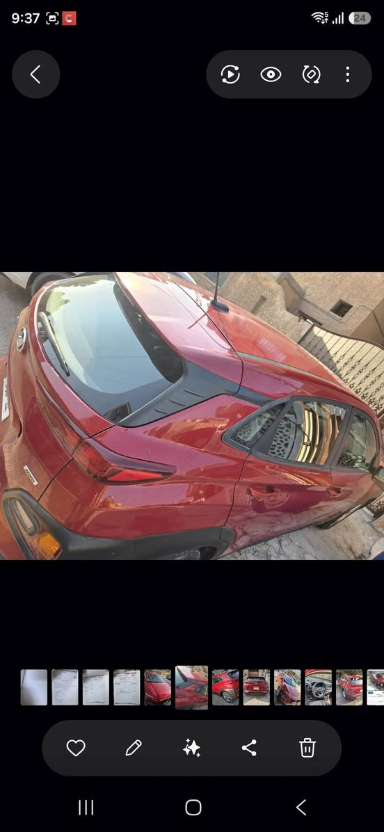 السلام عليكم ورحمة الله وبركاته..
..هونداي كونا 2020
وارد امريكي...صور الحادث مرفقه 
اللون دم الغزال..
السيارة ليبل واحد.. 
الأرباكات على وضع الشركة 
حادثها في الصور المرفقة.. 
#ماشية 33
استعمال شخصي ..
نظيفة جدا جدا 
محرك 2000 دوش 
مواصفاتها  
شاشة أندرويد 
تحكم ستيرن
كامرة خلفية دوارة
رادار امامي 
تحديد مسار..
مانع نزلاق
تحكم ب الفور ويل
تحكم ستيرن
نظام كير سبورت
ويل كب 16 كشافات
نظام ايكو
ومكان السيارة بغداد
رقمها بغداد 
كلشي مشروح وواضح
النظافة فول الفول مال.. جناي 
استعمال شخصي 
السعر 130وبيها مجال
 الاتصال على
***********
واتساب او اتصال
