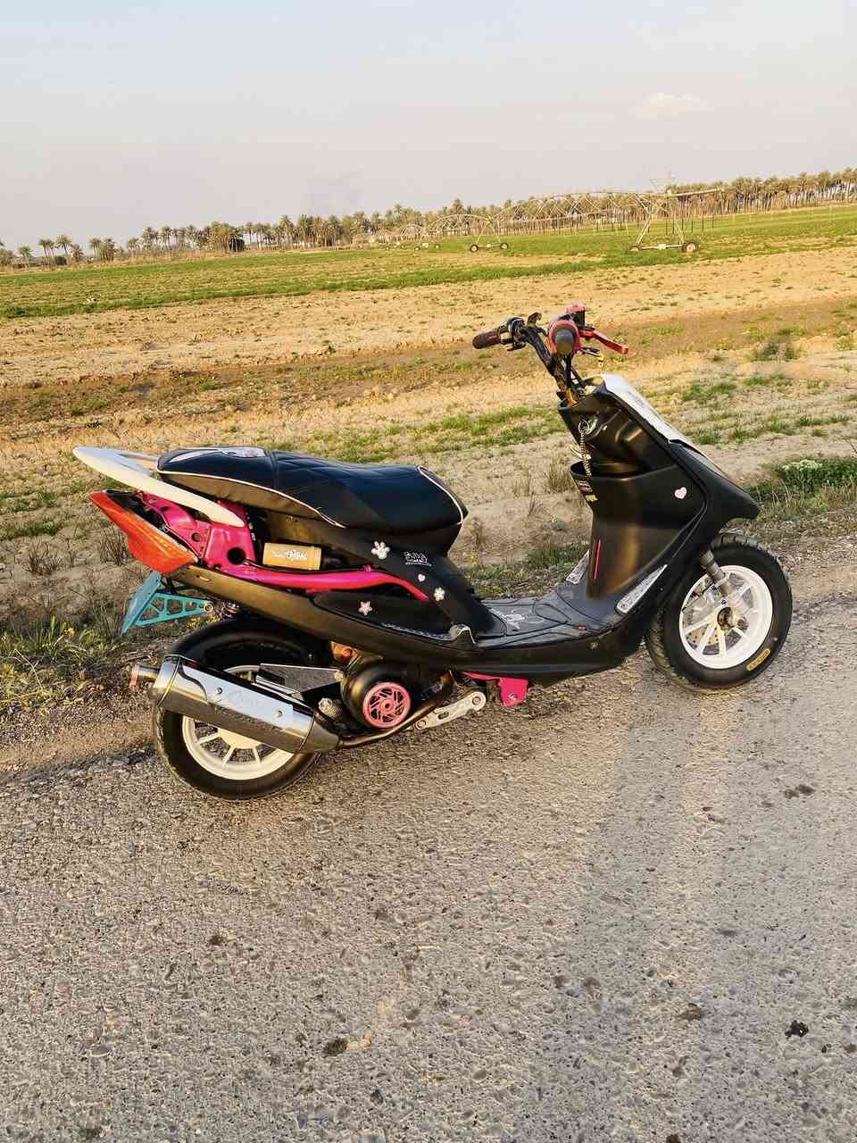 سلام عليكم
ماكس عدله تعمير جديد مال لعب 55 (سعر 750 وبيه مجال حك جيه ) الدراجه متعوب عليه وبلحقيقه احلى من الصوره مو شراي اعبر المنشور 

1-وياله مشيف ابيض 
2-زوج تايرات جلاتين 
3-شيال فضي 
4-قبق فلاوين كرزي 
5-قطره دهن فضي 
6-صوندات صفر 
7-صالنصه صجميه 
8-دبل خلفي سبع الوان 
9-ملقط صوندات كرزي 
10-ستان صفح اسود 
11-يده بريك كرزي 
12-قاعده رقم سمائي
13-باتري جديد 
14-شاصي كرزي صبغ حراري 
15-دواسات ارضيه فضي 
16-دبلات امامي فضي 
17-عضمه سكليتر كرزي 
18-تعلاكه فضي 
19-بجم بلادي ابيض 
20-سبايدر ابيض 
21-سواده قبق هندر كاربون فايبر 

الدراجه مزوعه تزويد واحلا من الصوره بهواي الدراجه هاون متعوب عليه شلعه ومعدل وبيه نصبه تخبل مكاني محموديه ناحيه الرشيد رقمي للتواصل (***********)وموجود خاص أو واتساب
