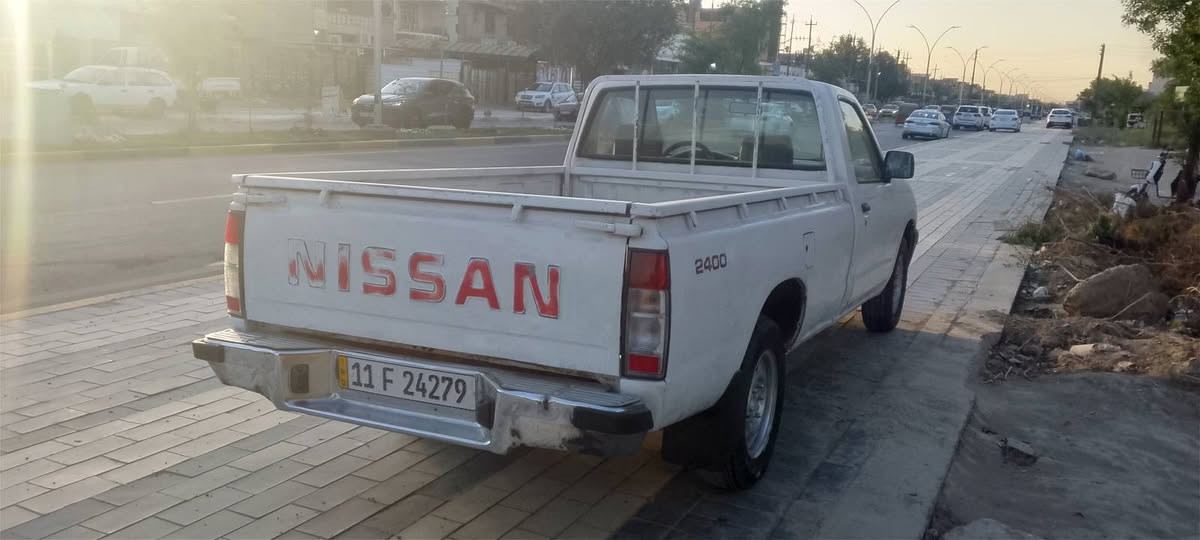 نيسان بيكم تك قماره 5 چنكال بدي طويل موديل 2002 محرك فوك وجوه ستندر كير مكفول تخم تاير جديد السياره بغداد تحويل ثاني يوم
‏‪***********‬‏
