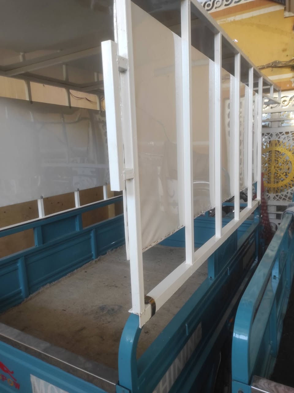 سلام عليكم محجر جمره للبيع ستوني مسكمه صاله يومين   تجي وشوفه اذا مو جديد لا تأخذه مكاني نجف حي الميلاد سعر أتصل وبيك خير ودلل هاذه رقمي ***********
