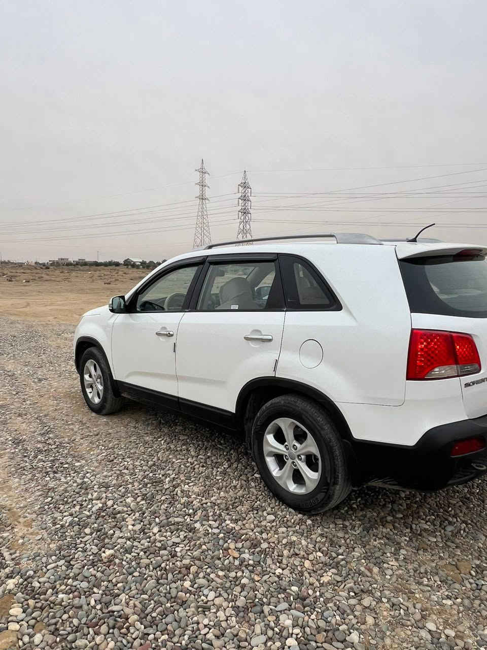 السلام عليكم كيه سورنتو 13 /7راكب موصفاتها معروفه محرك 4 السعر 160وبيها مجال السونار مالها موجود بل صور رقم الهاتف ***********
