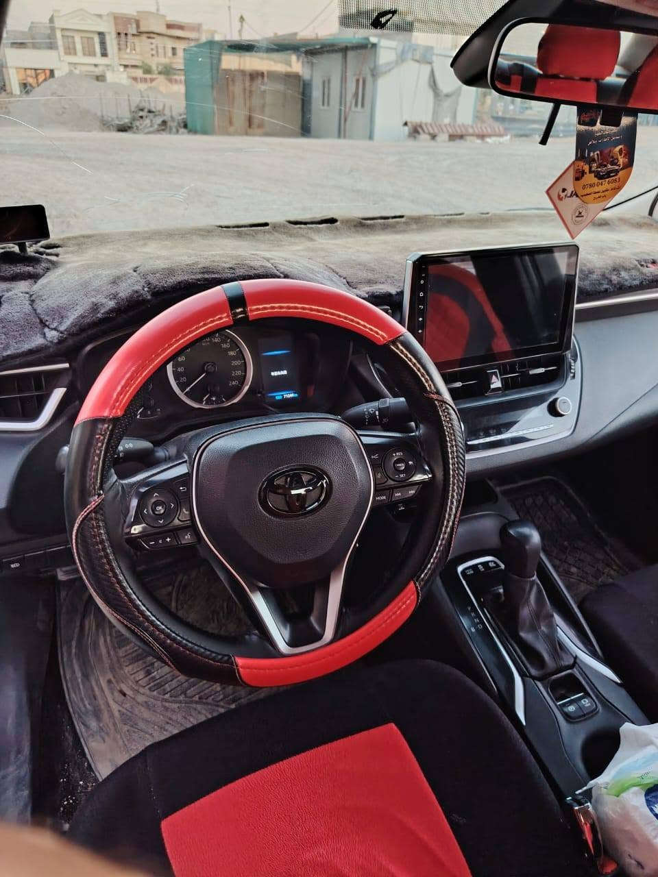 السلام عليكم كورلا هايبرد تجميع صيني موديل ٢٠٢٢ الشكل الخليجي رقم كركوك دولي تحويل ايمت مايعجبك السياره مال بيت ماشيه ٦٠ الف كلها بشرط فول مواصفات ماعده الفتحه  الضرر مرفق بسونار داخل المنشور مكان السياره الشركاط بعاجه بيع نقداََ او مراوس بكيا حمل حصراََ السعر 135$ وبيها مجال الاتصال ***********

