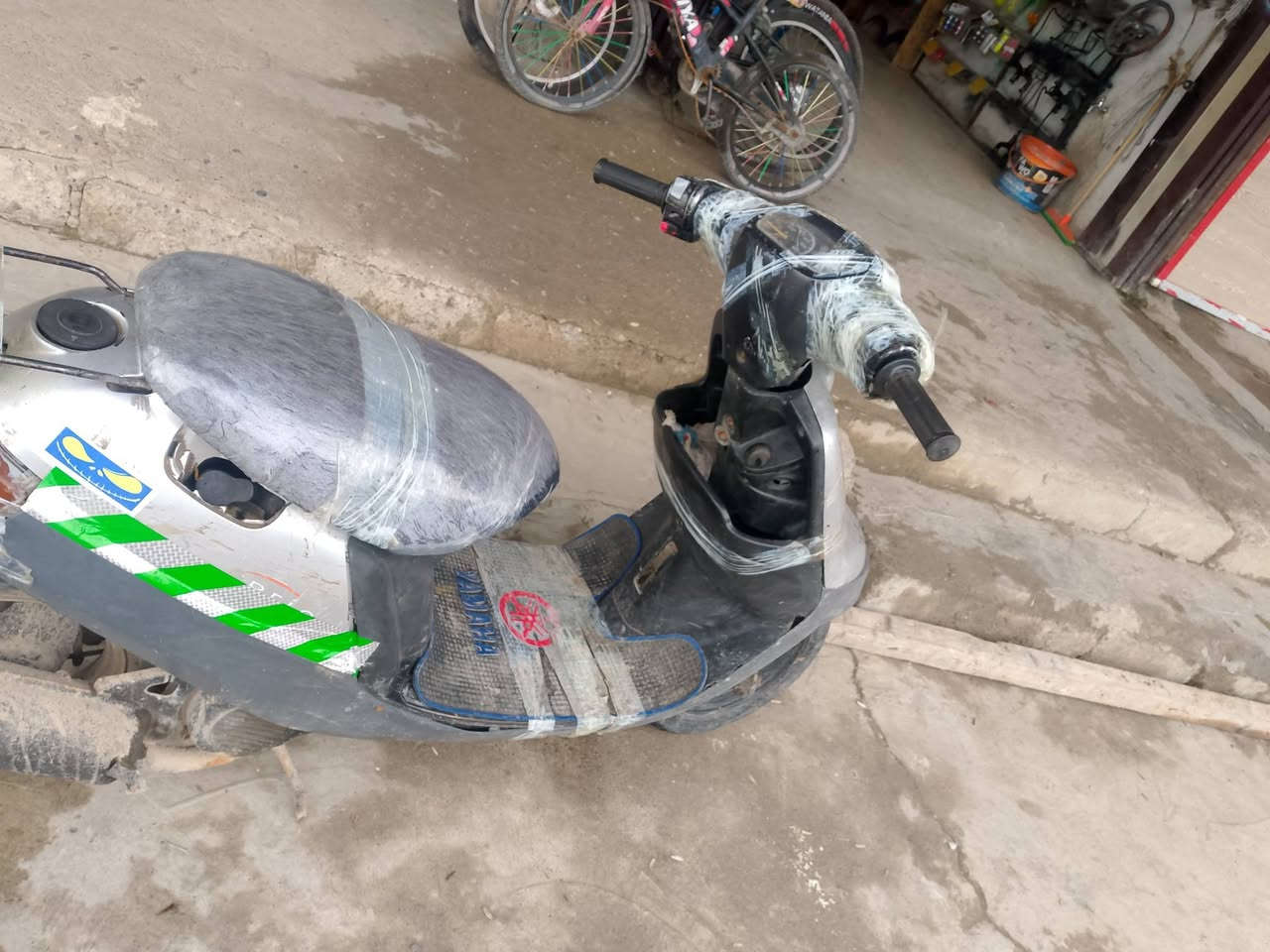 أسعر 200 ابي مجال


**إذا كنت صاحب هذا الإعلان وتريد حذفه لأي سبب، رجاءا أرسل رسالة إلى الدعم الفني**