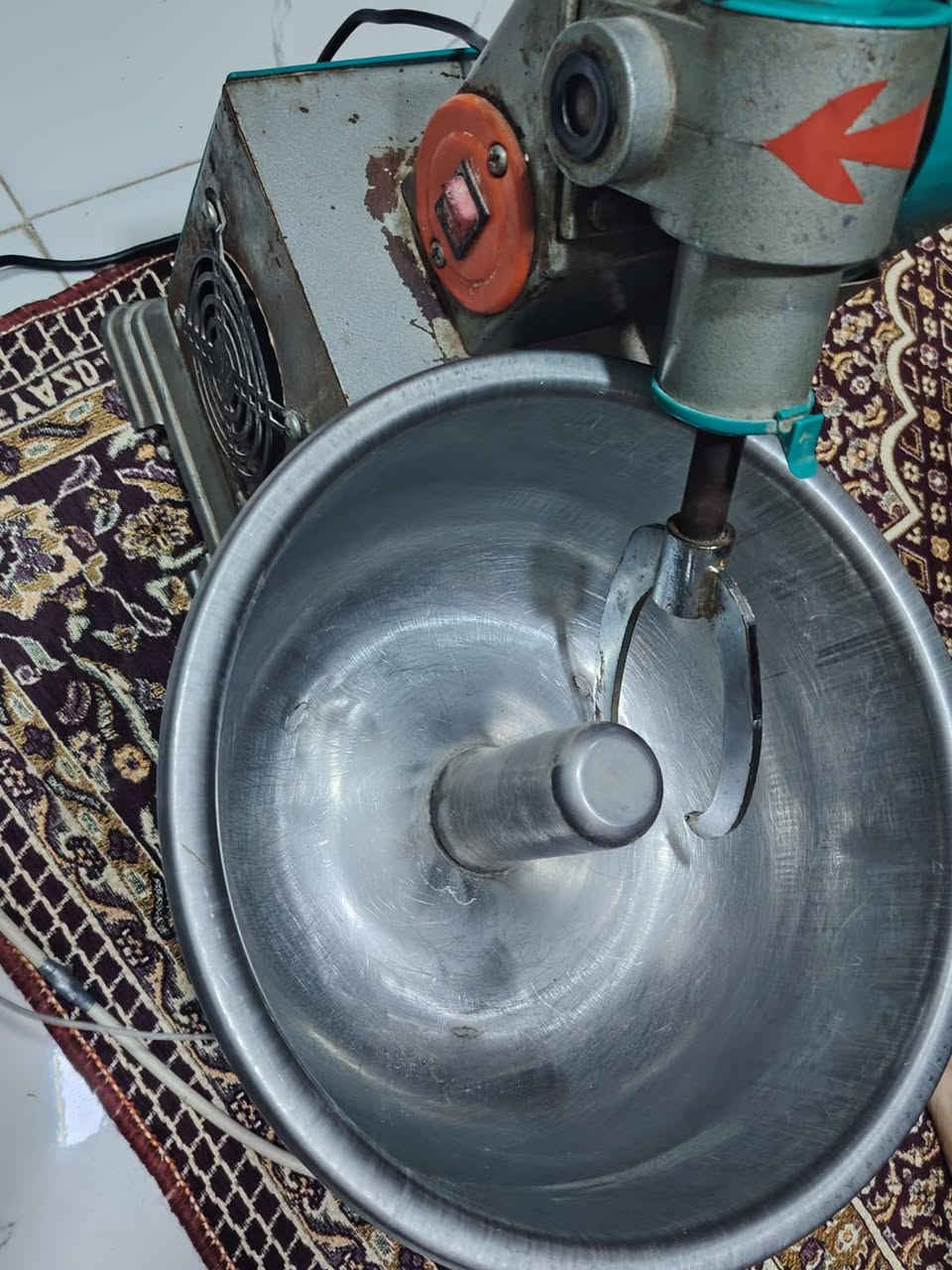 عجانه للبيع جديده مال بيت 7كيلو ***********. السعر 125الف كربلاء البوبيات
