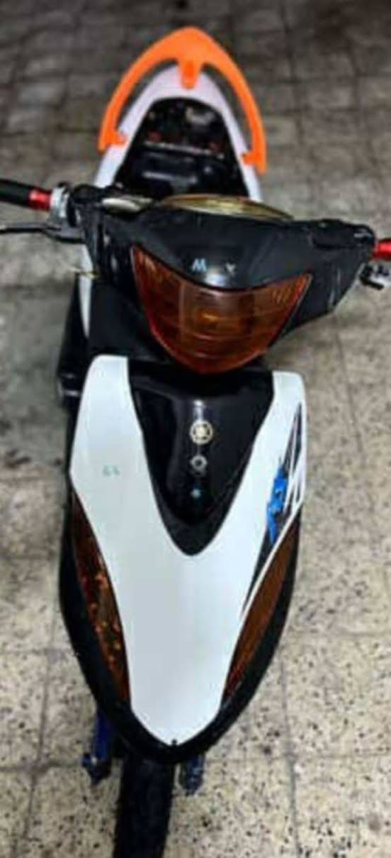 السلام عليكم
دراجه ماكس ياباني
دراجه عدله بلاديه
محرك بلادي
نشاط ومعدل فول 
بوشه 49 نار🇩🇪
سرعه 120
كهربايات شغاله
دراجه نكره سلف
المكان بيجي
السعر  خاص 
للبيع وللمراوس🇩🇪👍🏾


**إذا كنت صاحب هذا الإعلان وتريد حذفه لأي سبب، رجاءا أرسل رسالة إلى الدعم الفني**