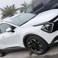 ،  كيا سبورتج  2024 ماشية ٨ الاف كيلو فقط بدون صبغ او بارد ضمان الشركة...