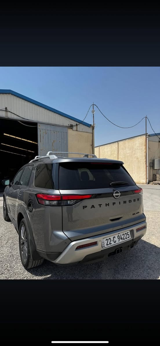 اعاده نشر بسبب الوعود الكاذبه             بيع او مراوس بسياره شماليه نيسان باثفاندر 2023  فول مواصفات SL AWD فور ويل         حادث بجم موضح بالصور /ماشيه 62 الف ميل بيهه ملاحضات بسيطه ❤️
السعر 255$ومجال بسيط 
موجوده باربيل
***********
