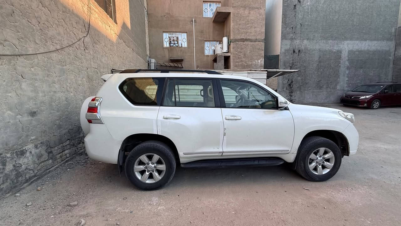 سلام عليكم...برادو للبيع موديل ٢٠١٤ ساز مكفوله فقط ملاحظات في الدعاميه الاماميه الاتصال على الرقم *********** موجوده في كربلاء
