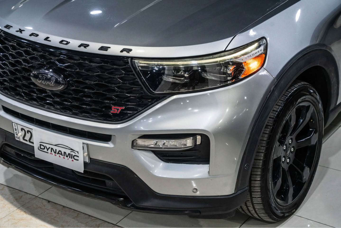 2020 Ford Explorer ST - V6-  3.0L 

‎موديل : 2020
‎‏‎ماوەی ڕۆیشتن :44,000ميل
‎هاوردةي : امريكي
‎‏‎پستۆن : ٦سلندر
‎رةنگ: سلفر
‎رةنگي ناوي :اسود
‎‏‎موسفات/ فول فول ١/١
‎بوياغ:بي بوياغ  
‎ارباك: تةنها شان
‎ژمارة هةولير 
‎ناونيشان هةولير جادةي حديد و خشب  شركة دايناميك موتورز لة 10 بةياني تا 10 شةو كراوةية..
‎بو زانياري زياتر پةيوةندي بكةن بة وتس اب

***********
========================= أربيل, العراق
