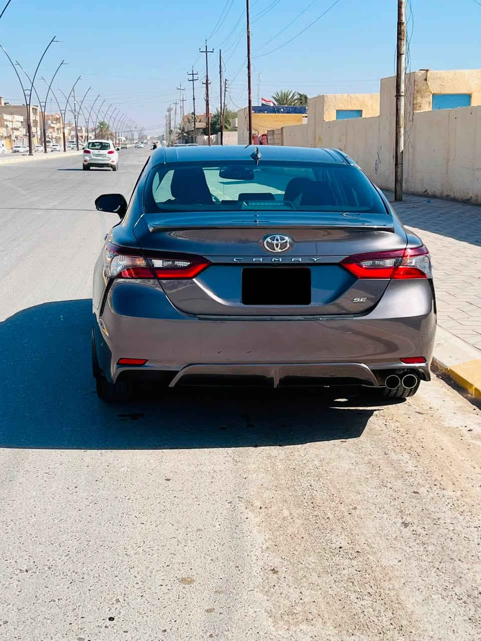 كامري 2024 se
دخول جديد 
رقم اربيل جديد باسمي 

المواصفات 
بصمه 
تشغيل عن بعد 
كشنات جلد 
كشنات كهرباء
ويل كروم 
 
نقطه عمياء 
تحديد خروج عن المسار 
توقف ذاتي 
رادار سرعه تفاعلي 
مثبت سرعه 
مرايه تعتيم ذاتي 
شفتات ستيرن 

السياره جديده ماشيه 24 الف 
 

مكان السياره صلاح الدين 

ضرر السياره جاملغ تبديل  
بدون ايرباك  بدون دواخل 

للاتصال 

***********4
