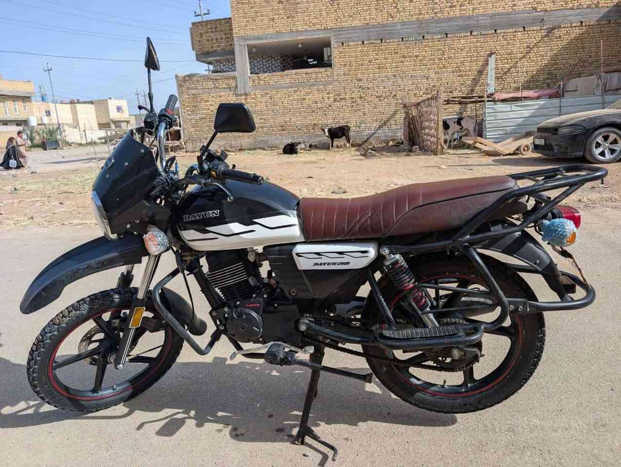 سلام عليكم
دايون جبلي
موديل 23  بل واقع بعد انضف
لون اسود مابيها ولا شخط
كفاله عامه
اي نقص مابيها تواصل واتساب فقط فقط
***********
مكاني ناصريه شطره حي زهور
