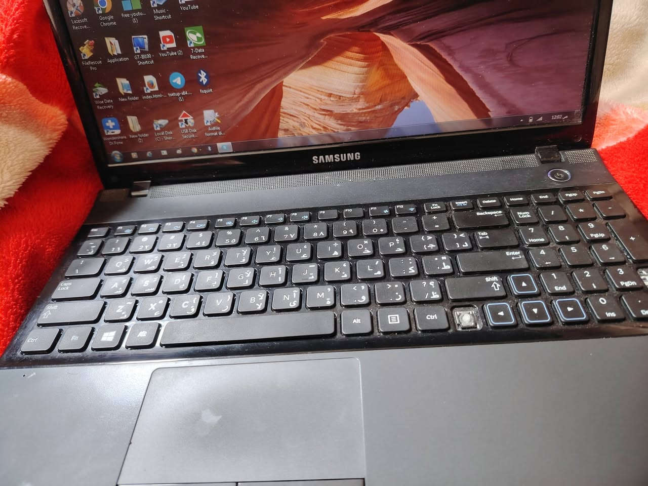 لابتوب نوعية سامسونك الأصلي  نضافة كدام العين بطاريه تطول اكثر من ٣ ساعات السعر ١٥٠ الف


**إذا كنت صاحب هذا الإعلان وتريد حذفه لأي سبب، رجاءا أرسل رسالة إلى الدعم الفني**