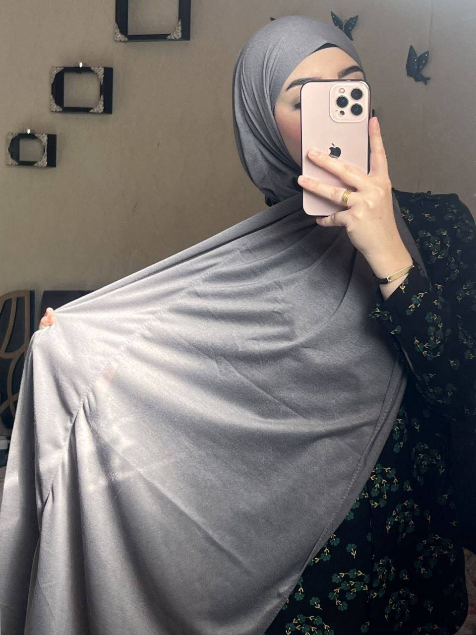 شال الجفسة الكويتي قطني،
خفيف ومريح باللبس، افضل حل للصيف 

للحجزمراسلة الصفحة 
Ay


**إذا كنت صاحب هذا الإعلان وتريد حذفه لأي سبب، رجاءا أرسل رسالة إلى الدعم الفني**