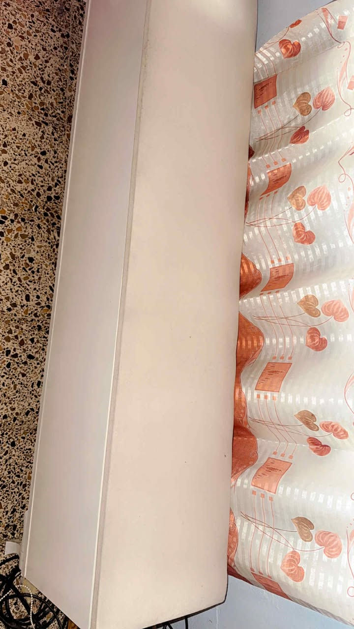 غرفة نوم تركي 8 قطع مكان حمدانية سعر 600 الف
***********
