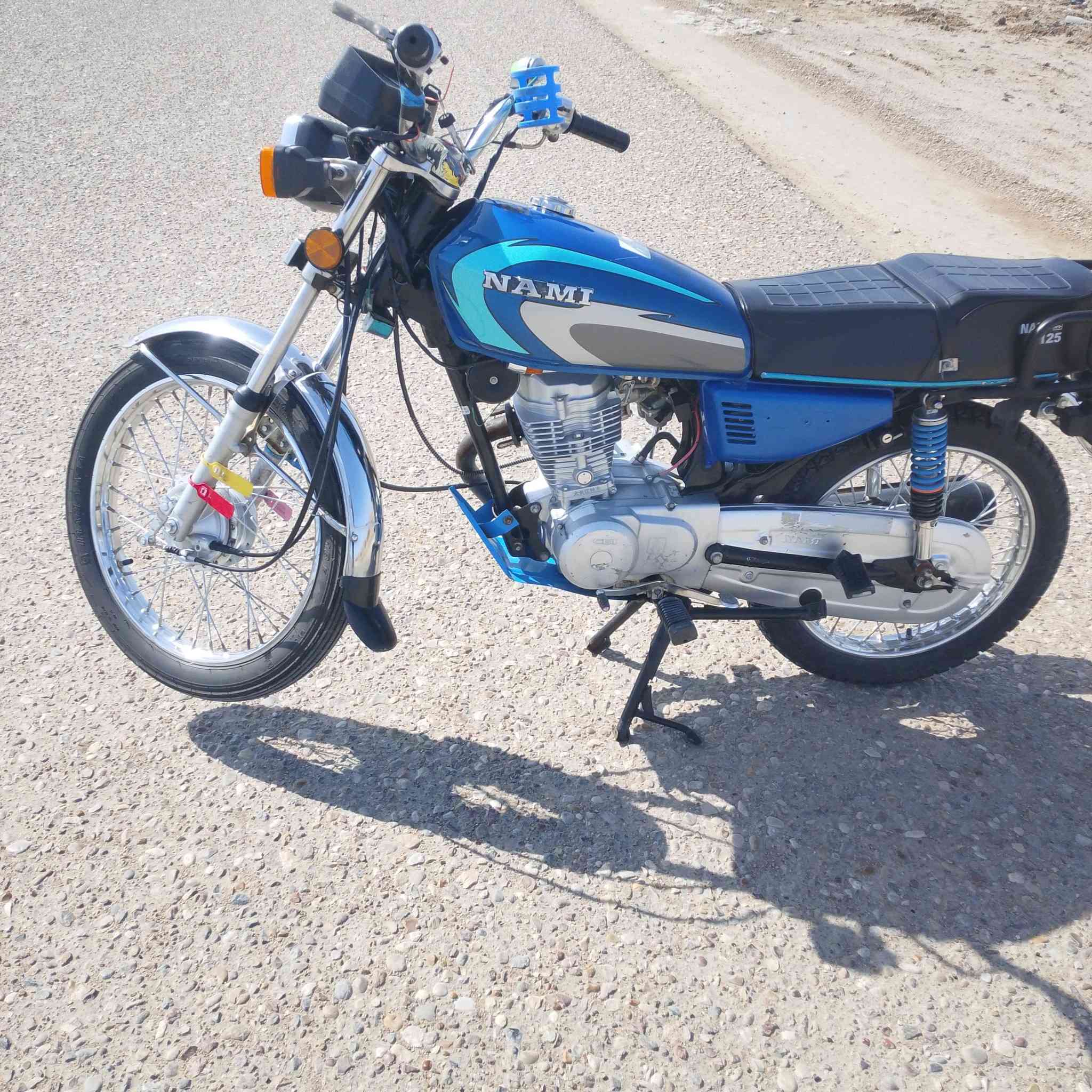 سلام عليكم دراجة للبيع موديل 2020 تعمير 24دراجه مكفوله اوراق اصوليه  العنوان رفاعي  مكلف بالنشر ***********
