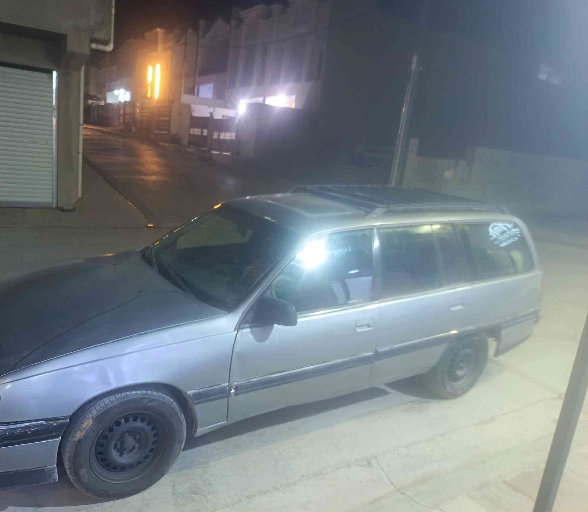 أوبل اوميكا ستيشن
مكينه 20 حداديه تخم تاير كوله جديد
بطاقه بانزين السعرر 25 وبيهه مجال
*********** مكاني كركوك
