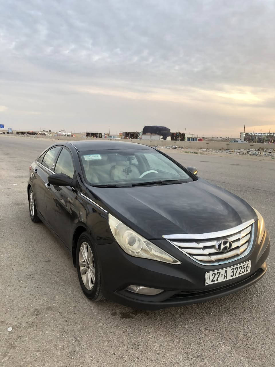 السلام عليكم 
سوناتا ٢٠١٣ وارد امريكي 
رقما ذي قار باسمي ابيع تحويل
مكينه ٢٤٠٠ GDI
تبريد تدفئه حداده وتايرات وكير كله تمام ما عدا المكينه توها شادها جديده قبل شهرين وحاليا تنقص ماعرف شنو السبب بس ابيع مكينه ما مكفوله وصلها بيها قبل شهرين شادها 
حادثها دعاميه وايرباك طاك
تحكم ستيرن صفحتين
مانع انزلاق ABS
كشن كهربائي 
تدفئة كشنات
السياره جاهزه وما متعوبه من دوام للبيت علما دوامي جان بسفوان وانا بالمركز السعر ١٠٦ وبيها مجال حك الجيه عنواني البصرة القبله 
هاتف ***********
