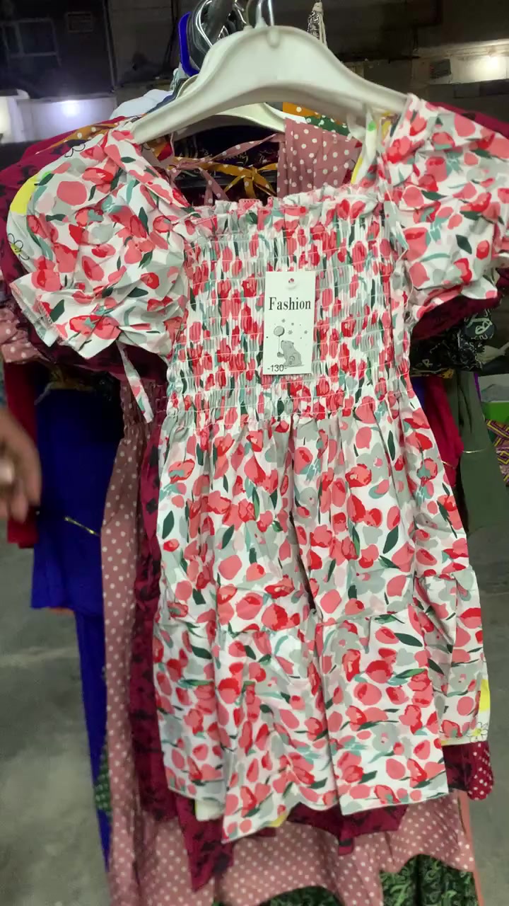 فستان بنات صالح قياسات ٢ سنة إلى ١٥ سنة 

متوفر توصيل مجاني  داخل الوجيهية 
الوجيهية شارع الاطباء فرع صيدلية بحر الدواء امام ابو عدنان للأجهزة المنزلية مقابل مازن حمدالله لتصليح الثلاجات


**إذا كنت صاحب هذا الإعلان وتريد حذفه لأي سبب، رجاءا أرسل رسالة إلى الدعم الفني**