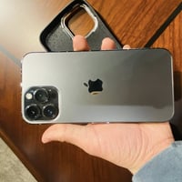 السلام وعليكم عندي ايفون 13برو ماكس شرق اوسط نضافه 100 /100 بطاريه 78 ...