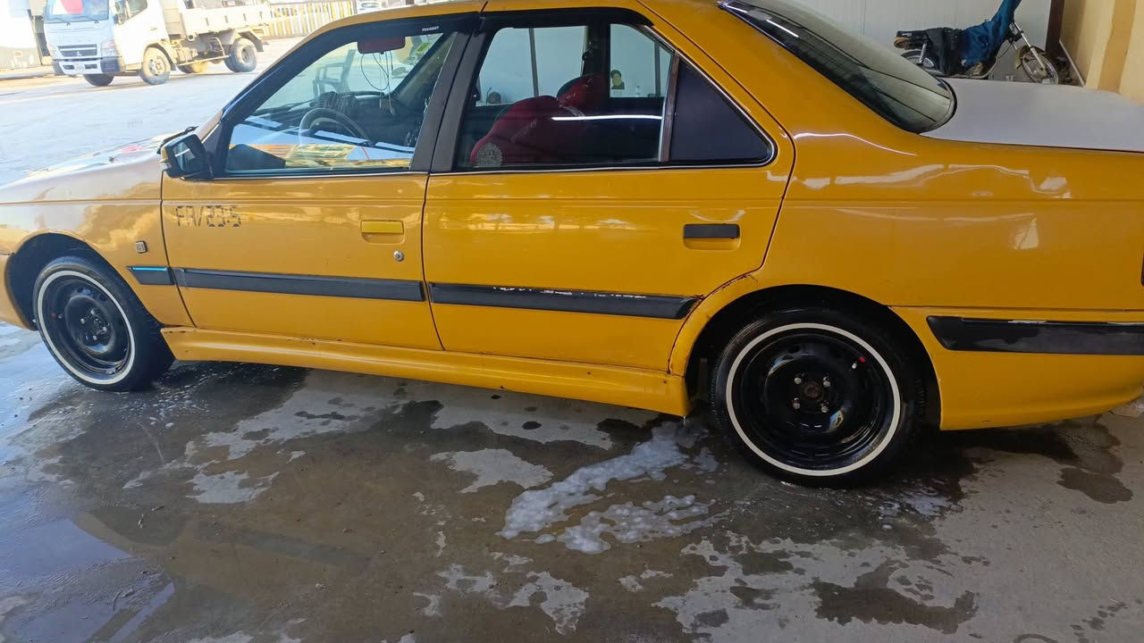 ساره للبيع 
بيجو بارص موديل 15 
ساره نشطه وكلشي ماعايزه 
تاثيرات جدد تبريد جديد  
حداديه نضيفه كير مكينه خير من للله 
الساره رايده 45 بيه مجال  رقم انكليزي 
سنويه 30  مشروع وطني ***********
