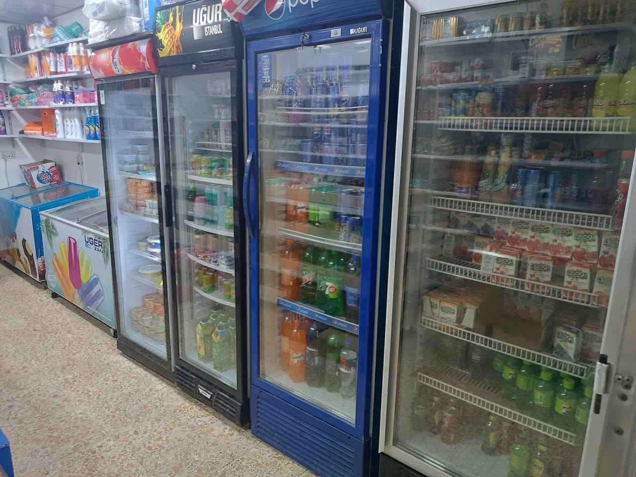 ‏‪+964 770 599 4937‬‏
مكلف بالنشر فقط 
السلام عليكم اسواق للبيع المكان بغداد الجديدة النعيرية مربع كعب تحتوي على ٤ برادات واحد منهم لشركة بيبسي و ٣ مجمدات واحد منهم لشركة ايس كريم وسبلت ٢ طن مع مبردة كونفيرة كبيرة الاسواق مجهزة بالكامل مثل ما موضح بالصور  سبب البيع عدم التفرغ للاسواق للاستفسار الاتصال على الرقم


**إذا كنت صاحب هذا الإعلان وتريد حذفه لأي سبب، رجاءا أرسل رسالة إلى الدعم الفني**