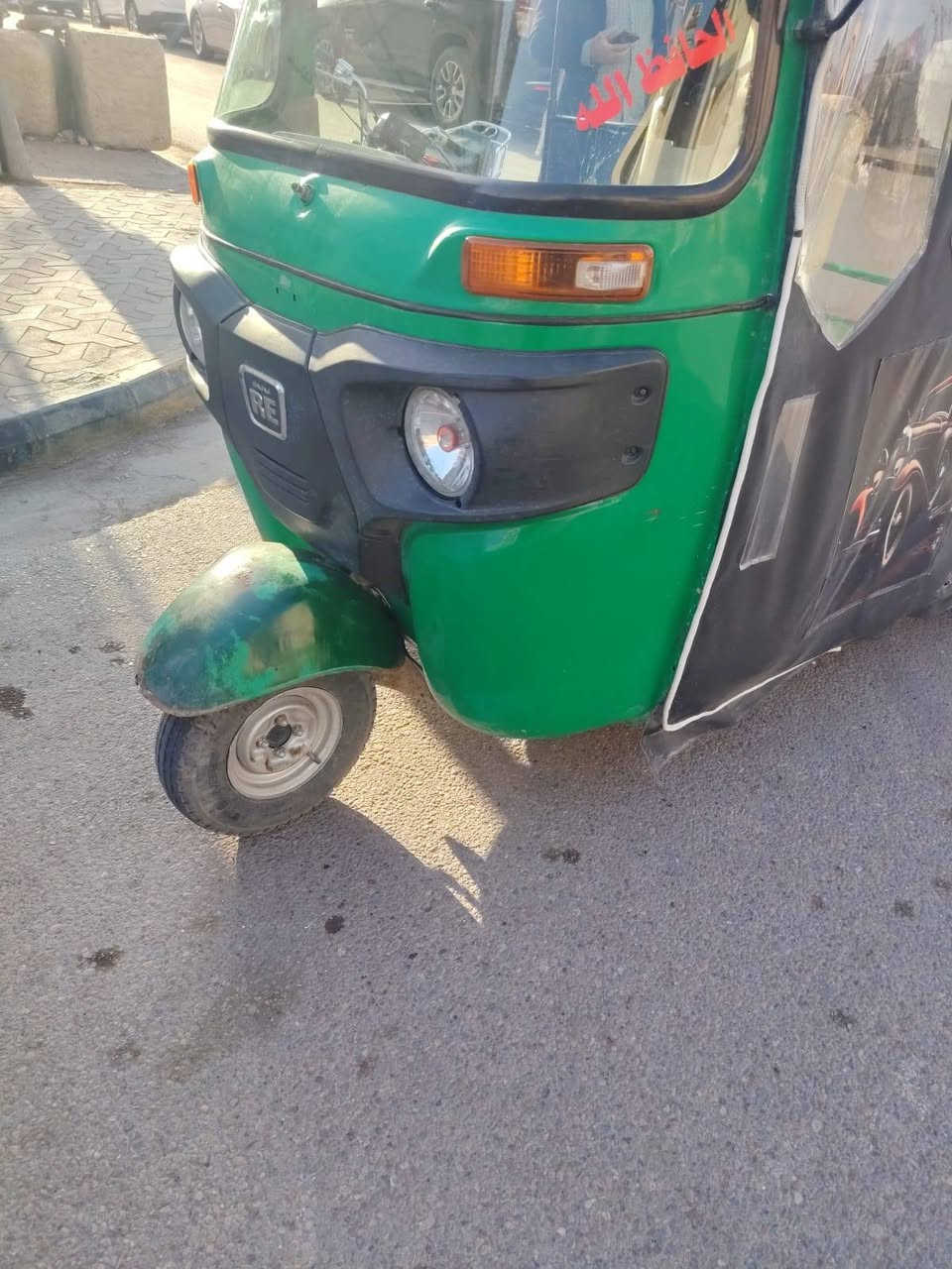 السلام عليكم تكتك للبيع موديل 22 رقم واسط مكان كوت سعر 7 و 250 ***********
