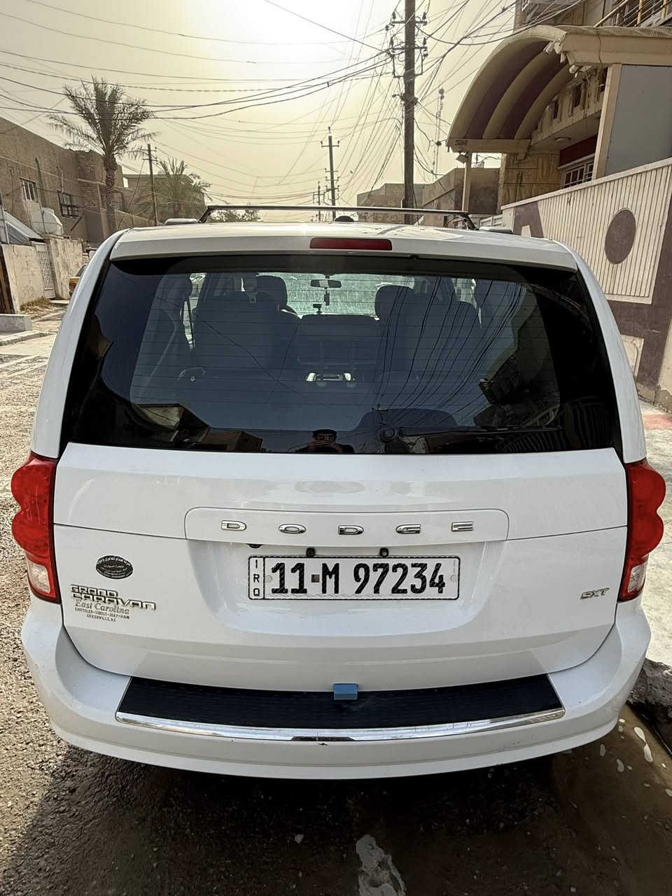 سلام عليكم
دوج كرفان SXT 2016 ابيضّ
وارد أمريكي محرك 6 سلندر 7 راكب
باب كهربائي صندوق كهربائي كراسي كهربائية 
كأمره خلفيه تحكمات ستيرن مثبت سرعه 
مكينه و كير مكفولات غير مفتوحه 
كهربائيات بلاديه
دواخل نظيفة ما متعوبه ابد 
اطارات جديده باتري جديد
صدر امامي خلفي جديد 
حادث امريكا چاملغ ودعامية بدون شواصي وبدون لغد
مبدلات نفس اللون بقطع اصليه مال كصه
وما بيها اي حادث ثاني مكفوله 
ماشيه 34,000 ميل و قابل للزياده 
استعمال شخصي فقط 
صور حادث امريكا مرفقه
أنا المالك الأول للسياره بل عراق و ب اسمي السياره 
سعر 185 ورقة وبيها مجال 
***********
