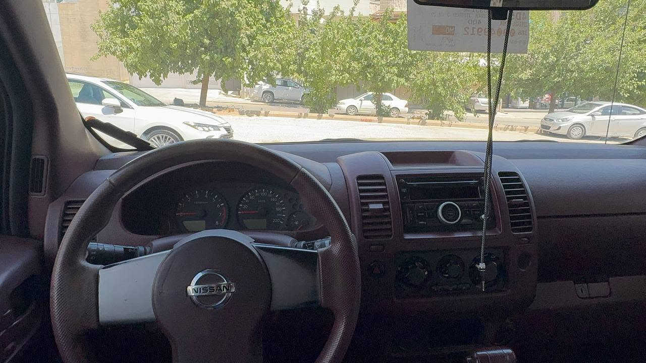 Navara 2014 automatic SE
سەنەوی تا 2027تازەیە
***********
