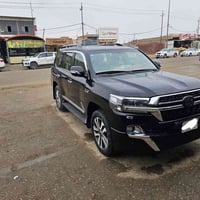 (بيع مستعجل ) او مراوس باقل  تيوتا لاندكروز  ٢٠١٧ فول مواصفات بريم ٨ س...