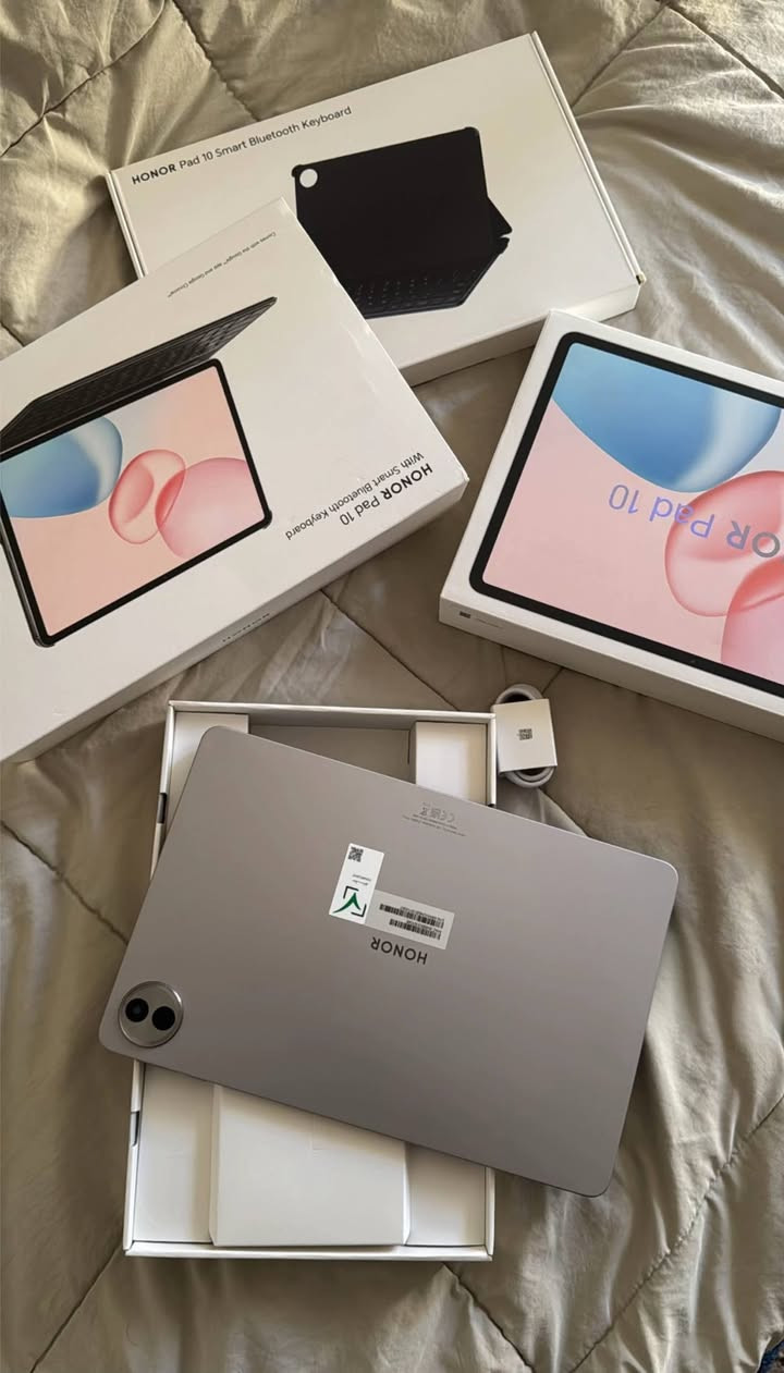 تاب  هونر باد 10 استعمال قليل جداً
مع كامل ملحقاته سعر 320


**إذا كنت صاحب هذا الإعلان وتريد حذفه لأي سبب، رجاءا أرسل رسالة إلى الدعم الفني**
