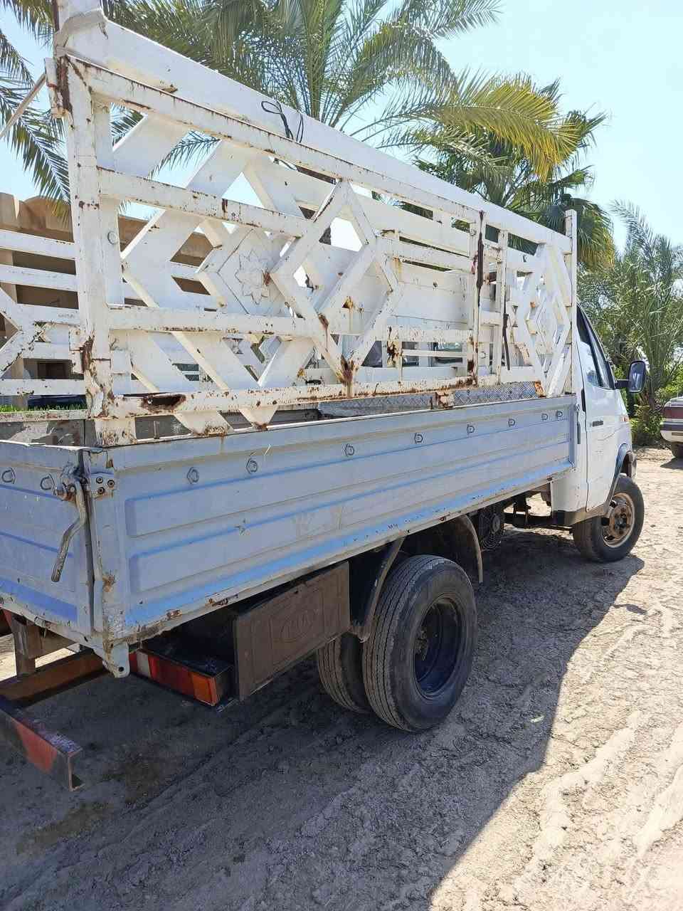 كازيل روسي 2004 محرك بانزين بلادي رقم انكليزي مشروع وطني رقم بغداد سنويه مجدده2029تبريد سبلت كهربائي ورك معلاي سياره خيرمن الله محرك نظيف السعر ٣٤ ورقه
مكاني بغداد 
 تلفون صاحب السياره***********
