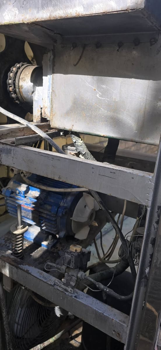 مكينه عراقيه سالم صبري ..شغاله بس بدون وجه


**إذا كنت صاحب هذا الإعلان وتريد حذفه لأي سبب، رجاءا أرسل رسالة إلى الدعم الفني**