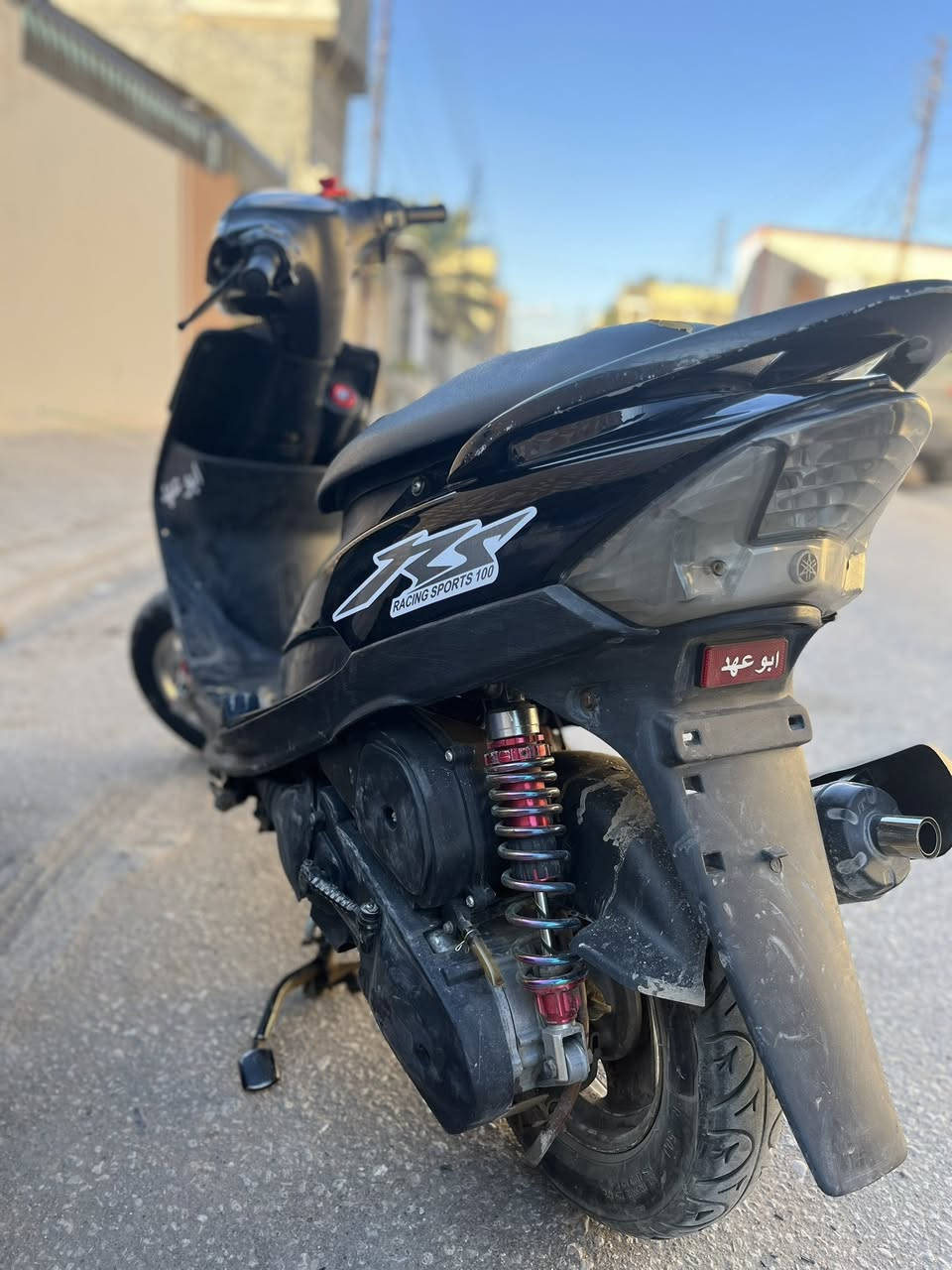 السلام عليكم 
ماكس عدله 
لون اسود 
مفتوحه 55 
دراجه عوزها اشاير امامي 
قبق مكينه وقبق باتري موجودات 
الحيه هم موجوده بس مكسوره 
سعرها خاص 
الاستفسار :***********
