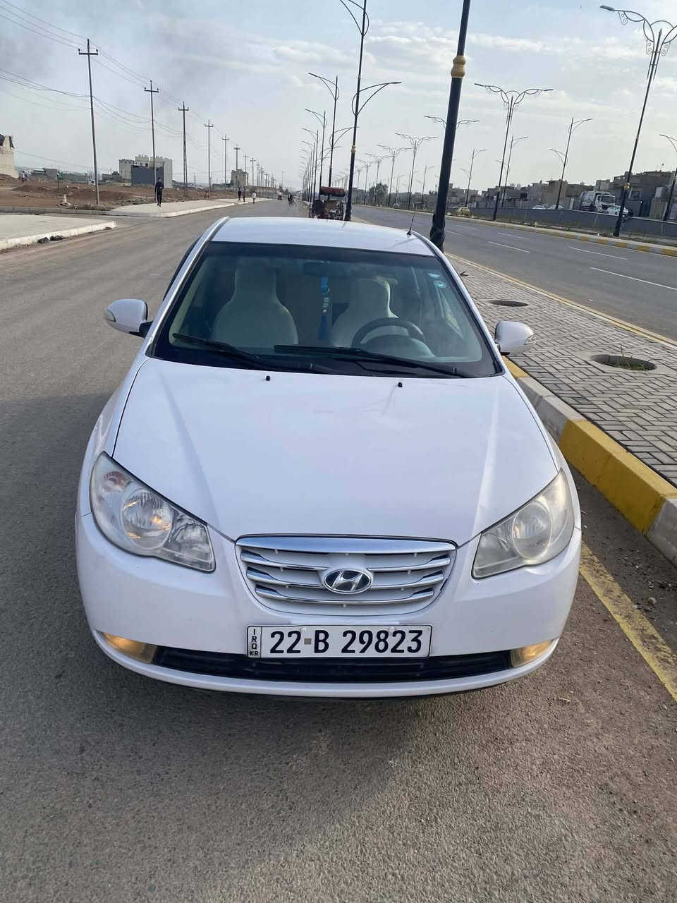 سلام عليكم النترا لبيع موديل 2011سنويةبسمي هزة فحص جديد كابون بانزين موجود بيها جاملغ الامامي مبدل اصلي فقط بلاصبغ ولا معجون سعر122بيها مجال ***********
