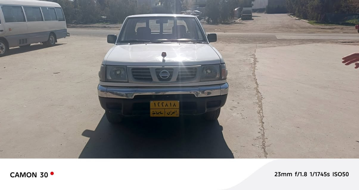 نیسان مۆدیل 2005مەکینەبەخ تەحویل ئەسڵی سەیارەکمان یەچاملخی گۆڕاوەتەڕەش بێ دەعام بێ لێدراوی بێ بۆیاخ سەنەوی بەسەرنەچووە هەموو گیانی بەشەرت ماڵی دۆستە  گێڕو مەکینەو تەبریت لەسەرسویچ یەکدینارمەسرەفی تێدانییە سحری 93گەڵاومەجال شوێن چەمچەماڵ ژم ***********  ***********
