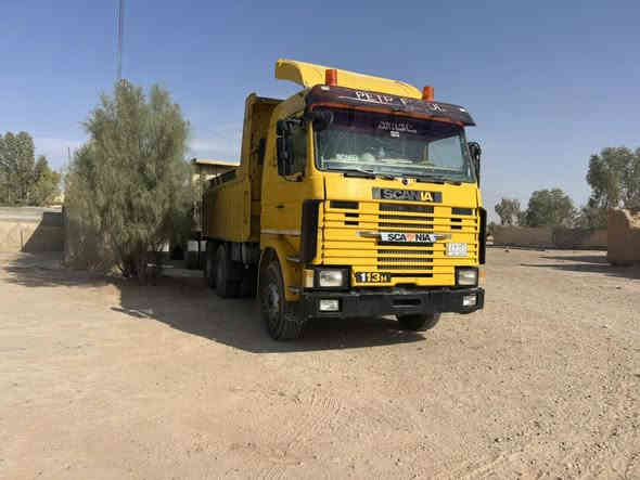 للبيع كلاب 113كله شرط تواير جدد مكينه بيها بخار بدون تنقيص قطرت صبغ مابه شاصي شرط راس تريله ومطوله كير ٥+٥.  اي استفسا اتصل ***********سعره ٢٤٠ وبه مجال بس الراس بدون عربانه
