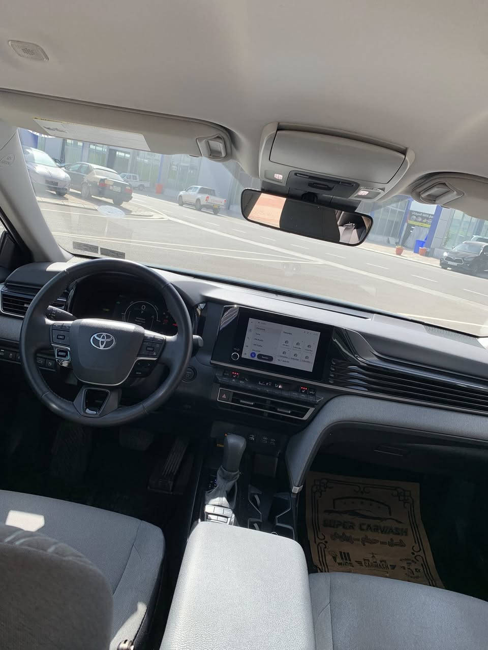 تيوتا كامري هايبريد2025 LE
سياره حيل نظيفه 
سياره كلين 
فقد تعديل بارد راس بوند 
ماشيه 30الف 
سعر 225وره قه 
رقم موبايل ***********

