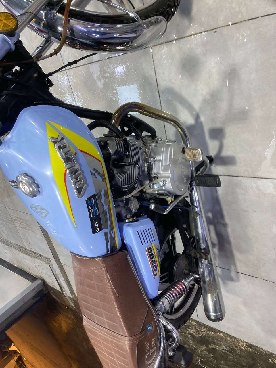 إيراني سونك 2024 دراجه انضف من نضيف مكينه مكفوله كهربائيات شغاله مال واحد ايروح بيه للدوام ويرجع ما متعوبه ما مشتغله دليفري ابد سعره 650وبيه مجال  مكاني شارع فلسطين مقابيل وزارة الداخليه مجاور المندلاوي للفحص رقمي ***********
