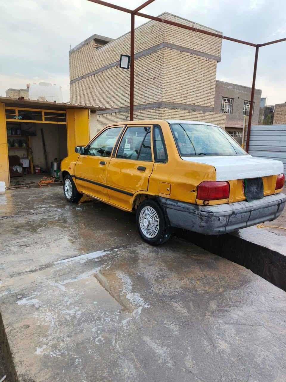 للبيع سايبه موديل 14رقم احمر بغداد تريد وكاله تريد تحويل مكينه بيها دخانه قليله بيها بالبرن كايم ودرايم شفت كير جديد صدر جديد كهربايات كلها شغاله السعر ١٢العنوان بغداد الستفسار على ***********
