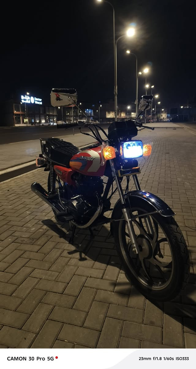 السلام عليكم شباب دراجه انرجي مديل ١٩مكينه 5نمر سموها غطاس مكينه كاضه ابيع عله خطته دراجه رقم وسنويه بسمي نضافه شوفت عينك استوه نافضه كله العلوان البصره القديمه سعر 1400قفل شراي هله بي مو شراي لا تعبني  ***********
