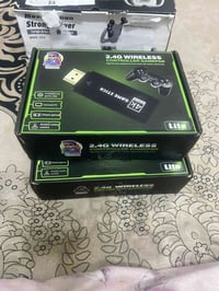 جهاز العاب • ١٠٠٠٠ لعبة • بيدين ثنين