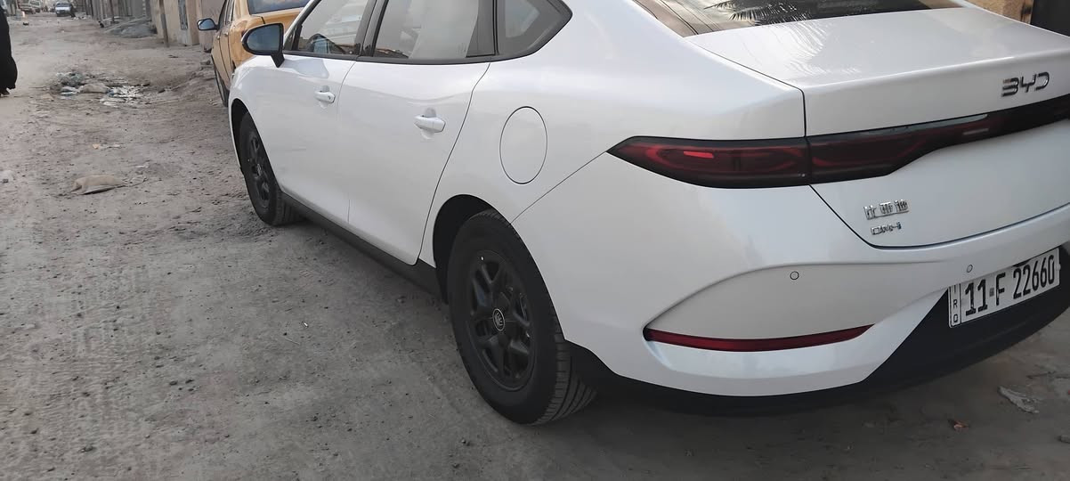 جن بلاص زيرو مرقم بغداد  داخل ابيض ملكي سعر ١٨٨٠٠  رقم هاتف ***********
